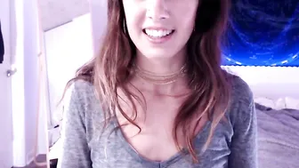 clara charming babe in free chat