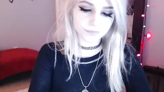 serafina Blonde babe