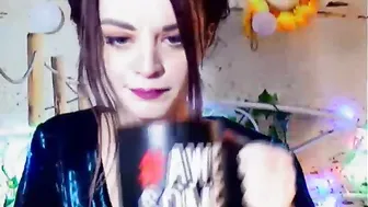 fluffinrayray without stopping caressing pussy