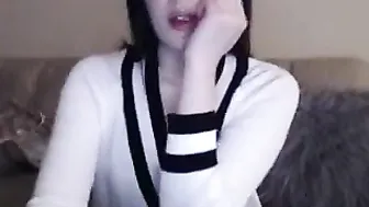 pettylove wet nipples