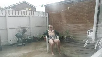 RipleySweet manyvids fascinating skin strips and pulls pussy