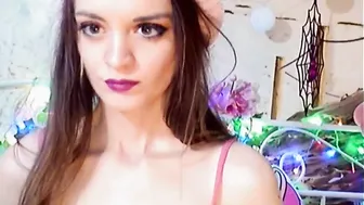 fluffinrayray hot harlot fingering vibrator