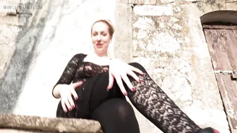 Goddess Isabel manyvids sexy lady fucks both holes