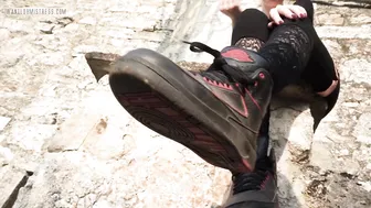 Goddess Isabel manyvids sexy lady fucks both holes