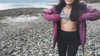 busterandkitten manyvids incendiary lady masturbates both holes with pleasure