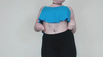 miley may manyvids fun with a toy