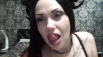 Mistress Misha Goldy manyvids hot latina fucks dildo