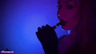 Goddess Isabel manyvids gorgeous young lady jerks both holes