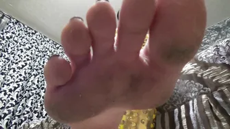 Mistress Misha Goldy manyvids vicious quill chatting in free chat