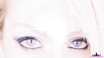 Goddess Isabel manyvids openwork passion undress and pussy pulls