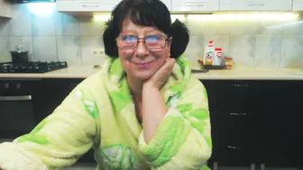 LIUDMILA manyvids Sultry brunette