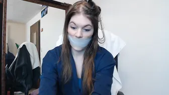 HarleyHeartstop manyvids irresistible female posing in lingerie