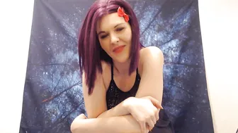HarleyHeartstop manyvids shy babe seduces with big tits