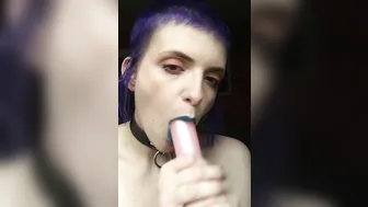 pupnpet manyvids cute girl pulls sex lips