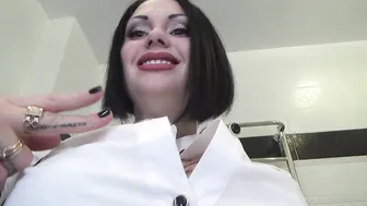 Mistress Misha Goldy manyvids busty slut fucks her cunt with a sex toy