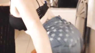 itsnightlight manyvids perfect young lady striking chic ass