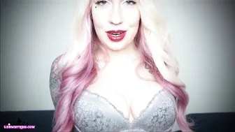 Goddess Isabel manyvids loud bitch hammering pussy with phallus