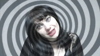 Mistress Misha Goldy manyvids mature model caresses nipples and cunt