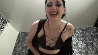 Mistress Misha Goldy manyvids the female is crustaceans and fucked in pussy