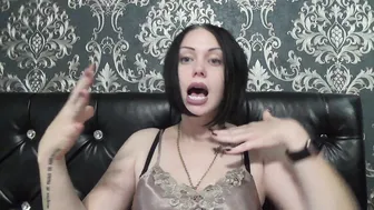 Mistress Misha Goldy manyvids Sultry chicks