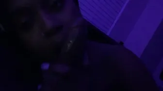 AusetDaDomme manyvids kinky babe posing solidly