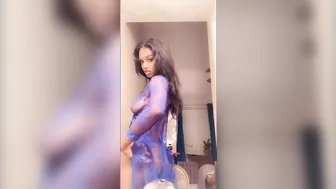 AusetDaDomme manyvids beauty fucks herself in front of the webcam