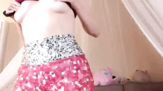 itsnightlight manyvids hot bitch sucks dildos