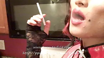 Tia Tizzianni manyvids seductive blonde fucks sex toys