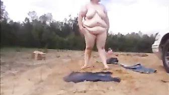 emilybigass manyvids mature babe fucks her cunt