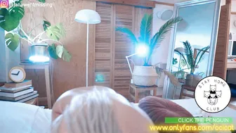 ocicat imposing slut fucking her boyfriend
