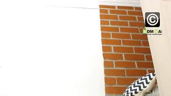 keily_lovers sexy lady caresses pussy