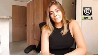 keily_lovers Flirty whore