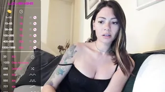 g_i_a black haired bitch shows her boobs
