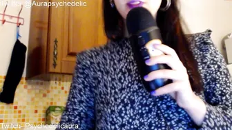 psychedelicariaa dark chick seduces with big shapes