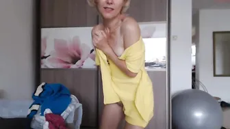 jasmin18v the obstinate babe works the body with oil