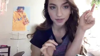 Maggiechare a test lady fucks sex toy
