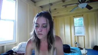 zoe_kitty666 Impressive Nipple