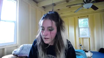 zoe_kitty666 Obstinate doll