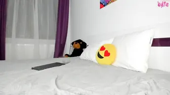 kyliekee lush ass shows its shape