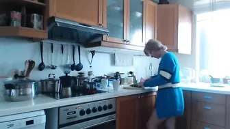 jasmin18v gorgeous mare jerks off pussy