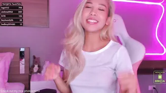 idaaaaaa big juicy tits