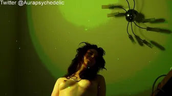 psychedelicariaa hot babe fucks cunt
