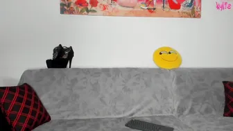 kyliekee Dark-haired chick