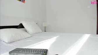 kyliekee pleasant babe touches sexual lips with fingers