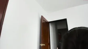 xhxoxtxsxex busty bitch jerks pussy with phallus
