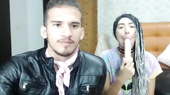 dave_criss young bitch masturbates pussy