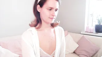 mollysoulful busty jerk off