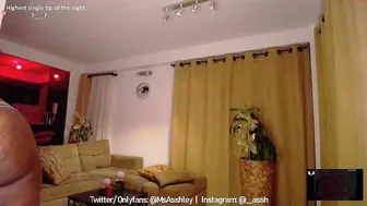 asshleyf hot young lady is fucking pussy