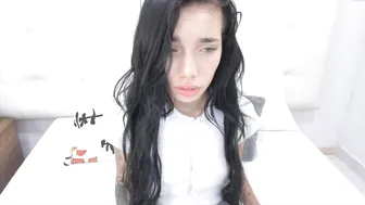 molly_santana cute queen sucking penis