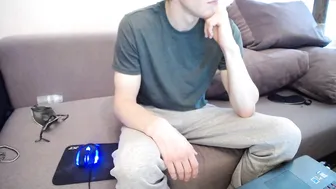 aurumleen crazy babe sucking